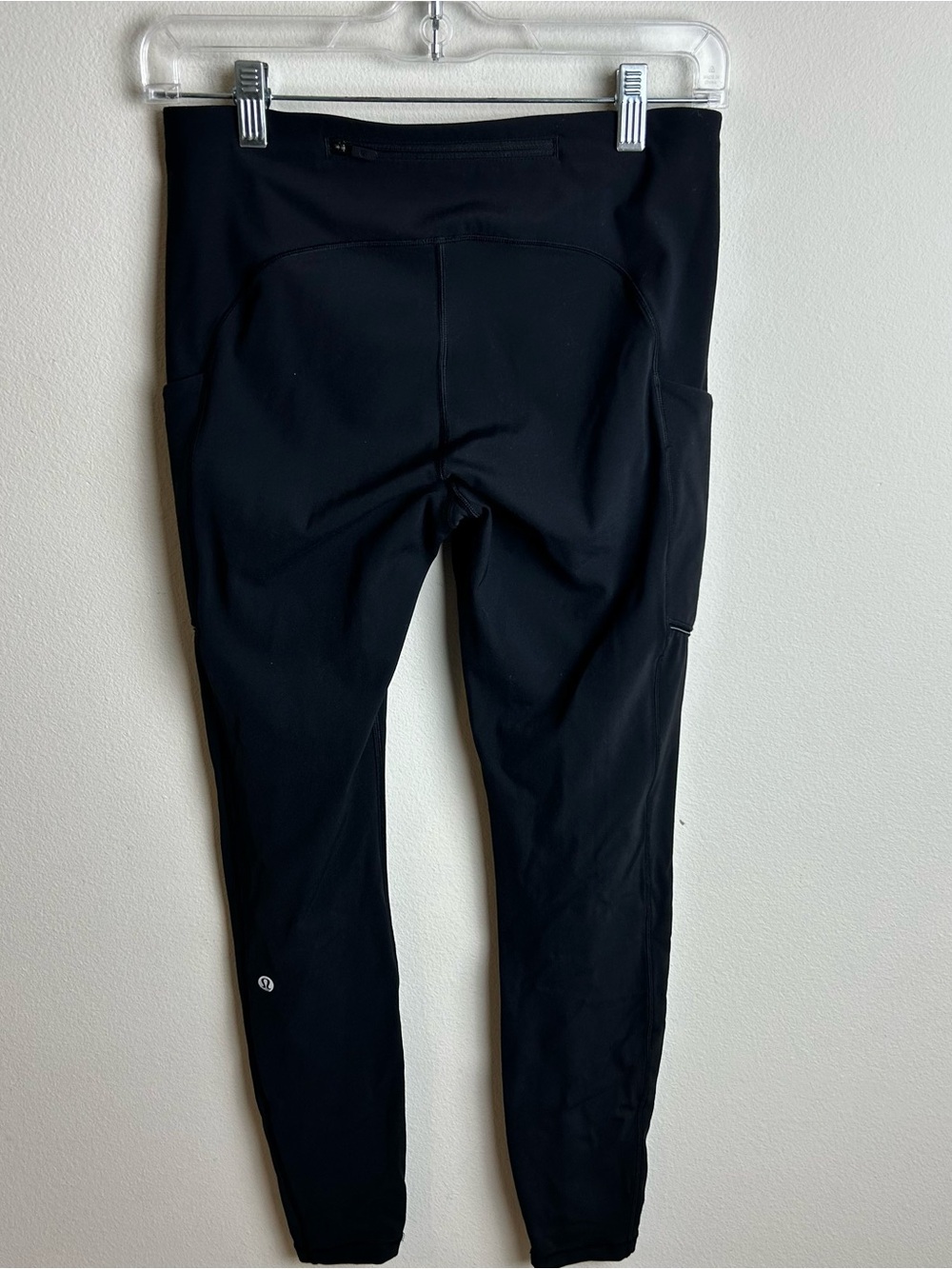 Speed Up Tight Full-on Luxtreme 28" | Reflective Detail | Lululemon | Sz 6 - Picture 6 of 10